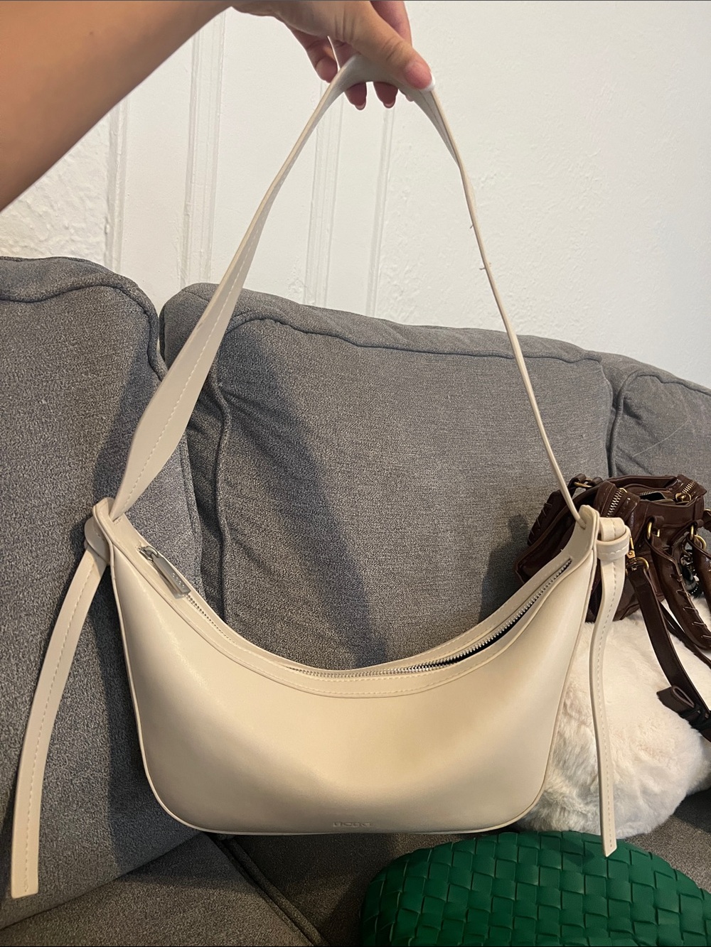 BCBG Cream Shoulder Bag with Top Zip